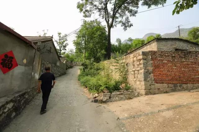 保定易县紫荆关镇坡下村,第一雄关嘉峪关景区