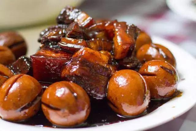 品尝上海本帮菜的感受,在上海饭店吃本帮菜视频