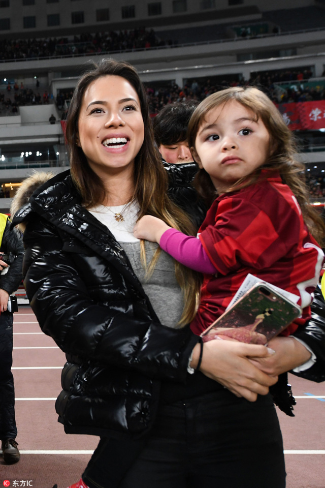 帕托女友fiorella,帕托与女友视频