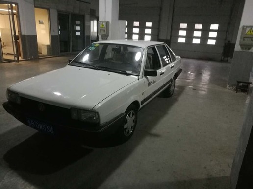 桑塔纳4万多,桑塔纳4000现在值多少钱