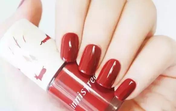 手是女人的第二张脸你们说对吗,手是女人的第二张脸谁说的