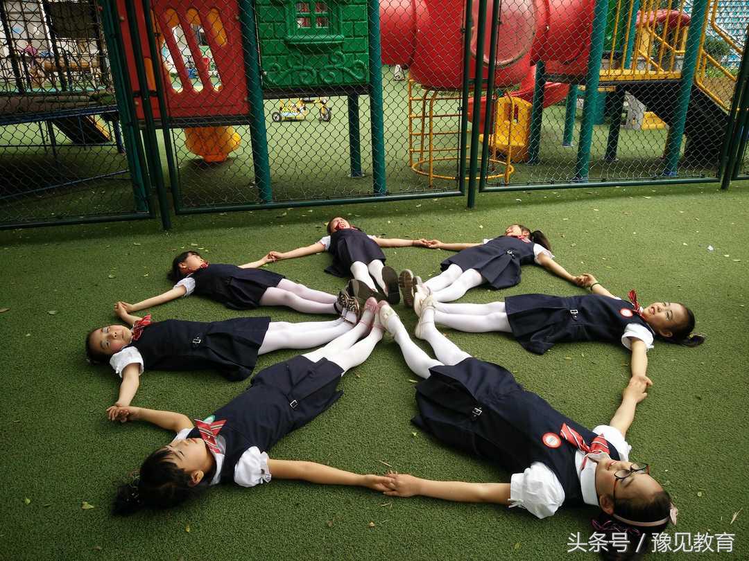 成长为真正的自己——阳光书苑童话剧《木偶奇遇记》随想