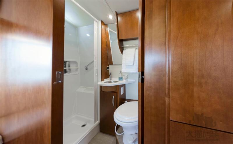 奔驰房车斯宾特豪华大空间,奔驰豪华房车零下50度旅行