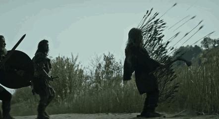 疯狂堕落,把杀人当游戏,美国的神创造了年度最大尺度之剧