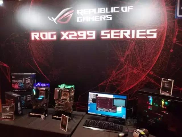 MC带你逛ComputeX：ASUS敲响高性能乐章