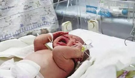 为什么有的人上个厕所就生了孩子,女生厕所生孩子有科学依据吗