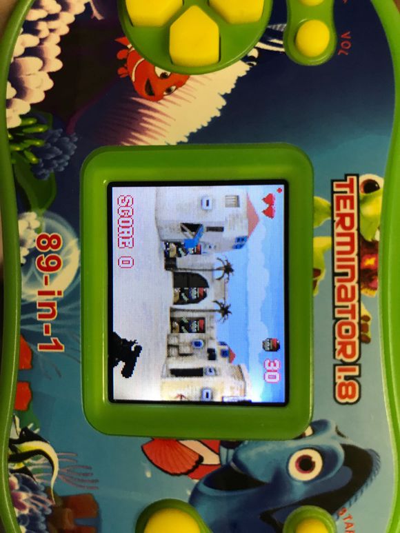 国产换屏游戏机,还记得小时候玩的游戏吗图片