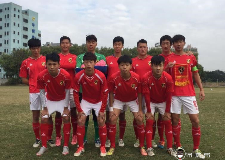 辱骂裁判被判夺权犯规罚几次,辱骂裁判后果