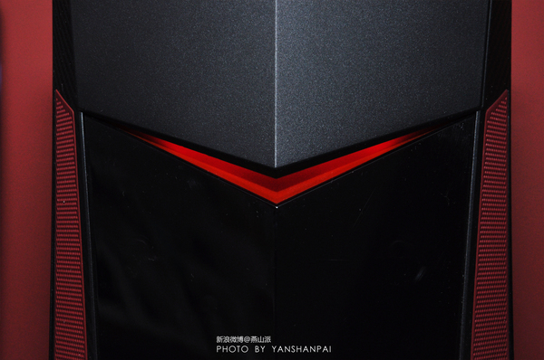 联想拯救者刃7000台式机玩lol,拯救者r7000p和联想刃7000哪个好