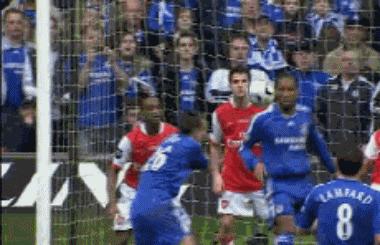 足球场上十大硬汉,足坛十大铁血硬汉