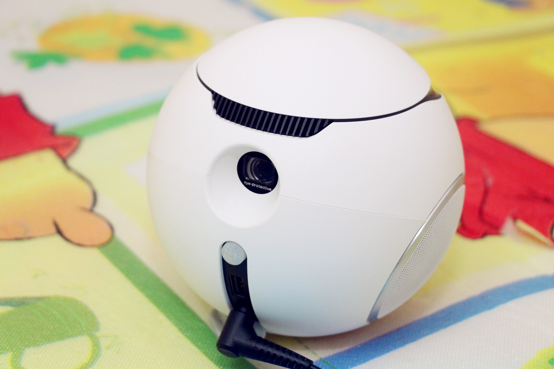 视、听、触全面结合，一个孩子们全新寓教于乐的新平台