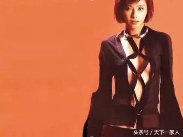 top吸毒她却被骂惨，和梁静茹关系复杂，戒赌后和*片禁**导演纠缠