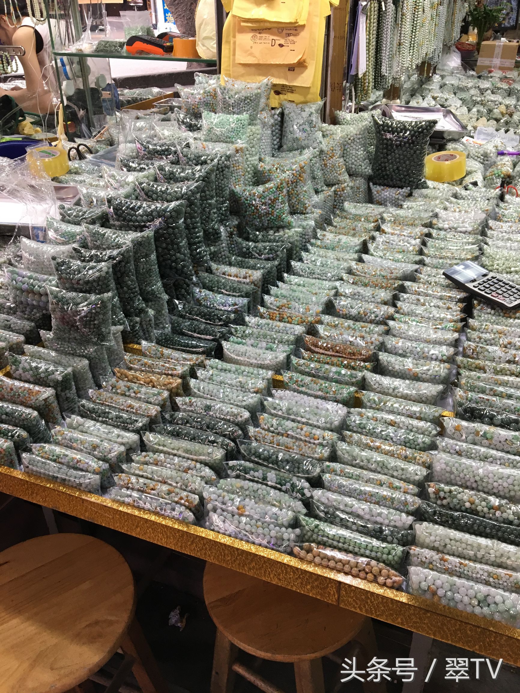 广州华林街翡翠,广州荔湾区华林翡翠玉器珠宝市场