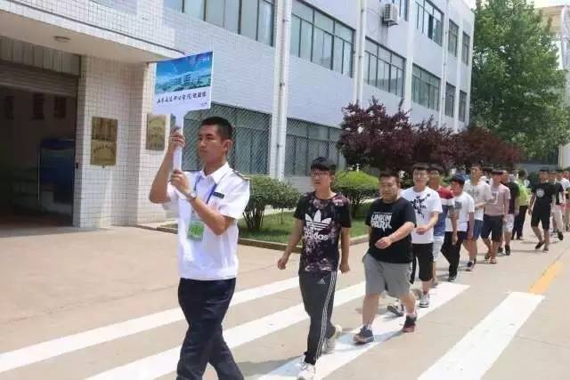 航海学院的志愿者,航海学院志愿者部