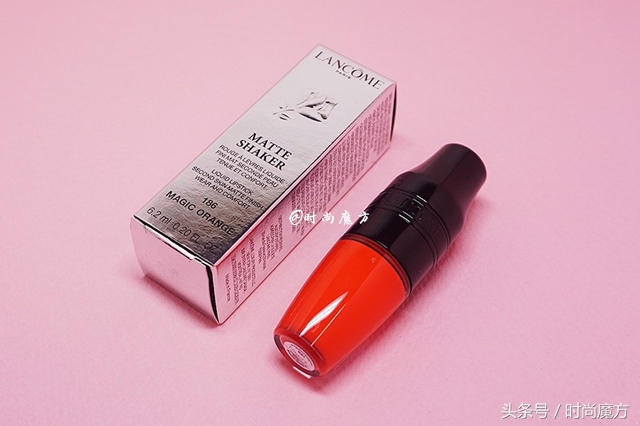 兰蔻气垫唇油最火色 (兰蔻气垫光雾唇露试色)
