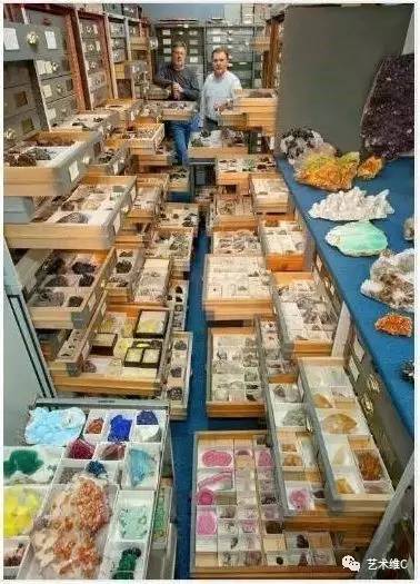 你猜猜，几百年前人们是怎么收藏的？