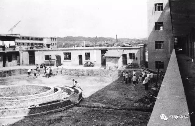 龙洞堡的二轻校,彭天朗