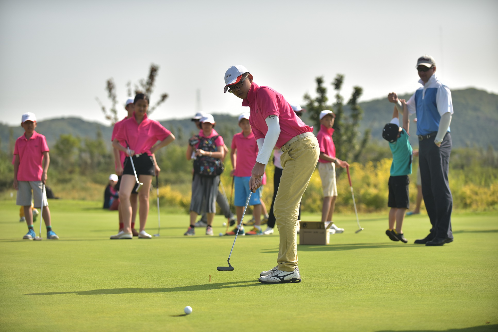 携手你我共创未来厦门第一所温高力高尔夫学院正式开业