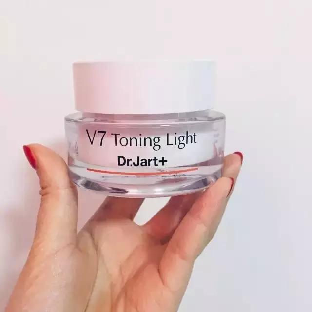 郭碧婷素颜美吗,郭碧婷素颜现身无人识