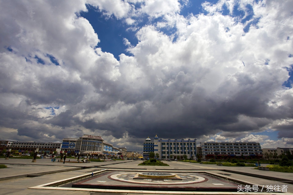 世界第二大敖包锡林敖包上榜,内蒙古最大的敖包在哪里