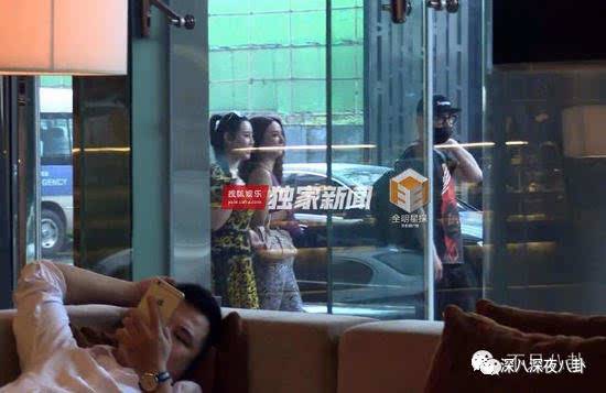 作为博纳的老板娘，开火锅店半个娱乐圈都来捧场，就问厉害不