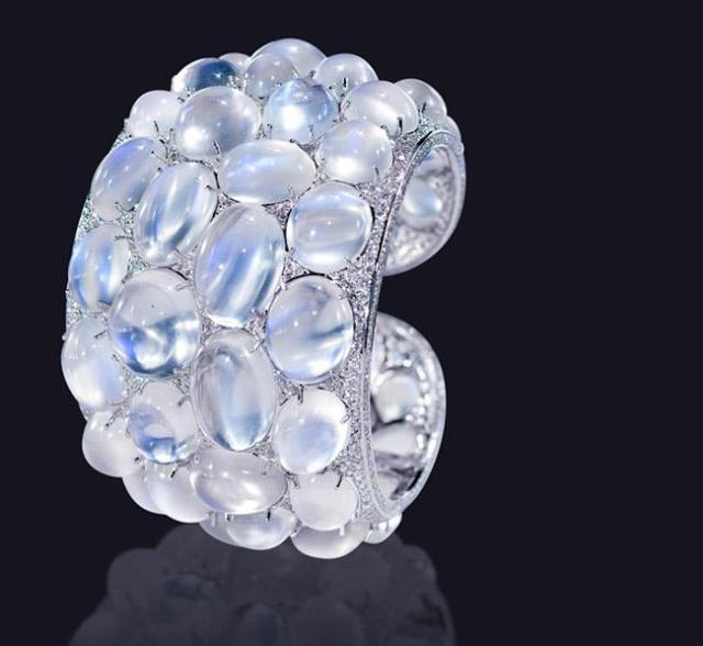 月光石海珍珠,月光石解读