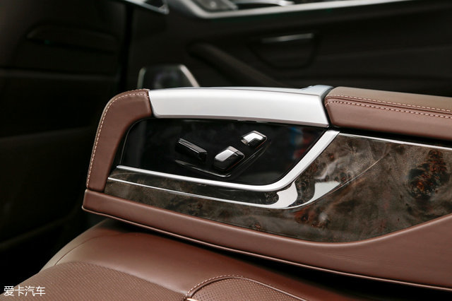 宝马530li尊享m运动版测试,宝马530lixdrive豪华版试驾