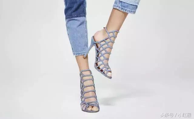 怎么根据脚型选择鞋子,不同脚型适合的鞋子