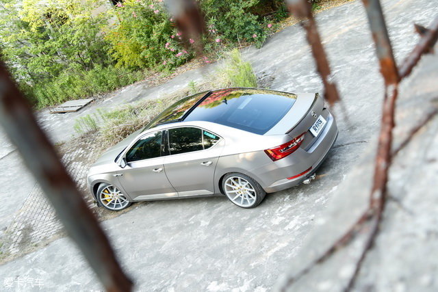 谁说必须一本正经速派改装之车主访谈