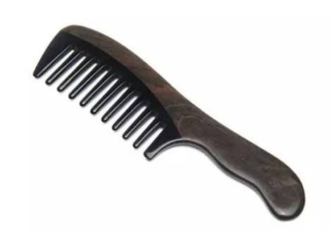 留了那么久的长发还是剪了,长发怎么选梳子