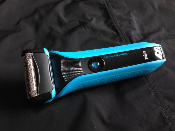 德国博朗剃须刀测评 (博朗braun剃须刀介绍)