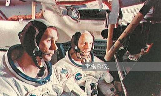 宇航员在月球上看见地球有点恐惧,宇航员在月球表面存在的危险