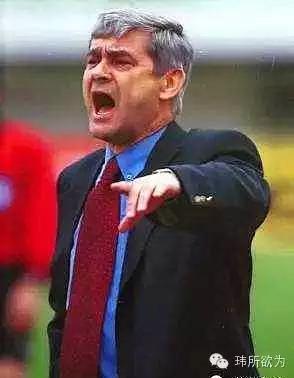 双冠王巅峰之战,桑特拉奇双冠王