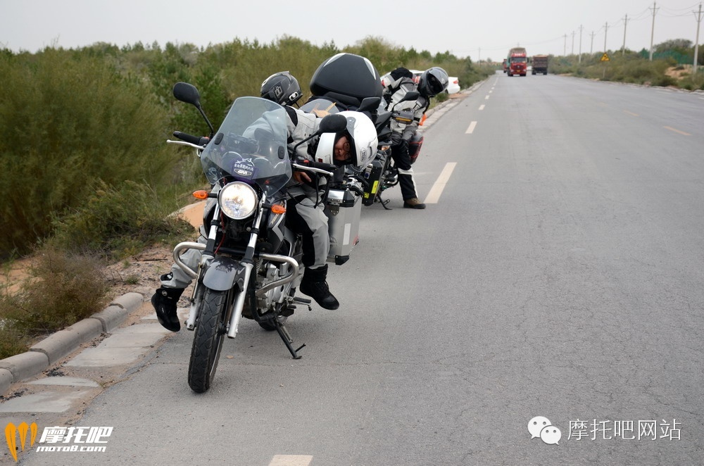 摩托梦！你一万公里的护航我600小时的守护