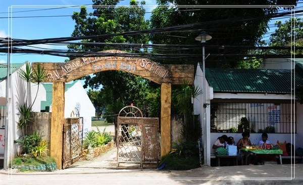 鑿插緥瀹緎urigao娓彛浣嶇疆,鑿插緥瀹鹃暱婊╁矝娴锋嫈澶氬皯