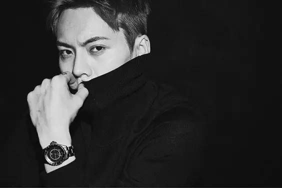 仙女们难道不应该买出国门，买向世界吗？