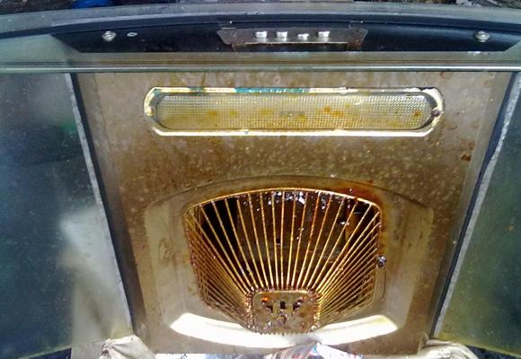 油烟机清洗家政教程全过程视频,厨房油烟机污垢怎么清理