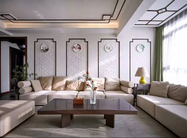 鐭宠啅绾挎潯鍜屽弻鐪肩毊鍝釜渚垮疁,闃嗕腑鐭宠啅绾挎潯鍝渚垮疁