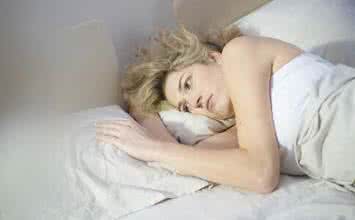 剖腹产后恶露腥臭怎么回事,剖腹产产后恶露有臭味还痒