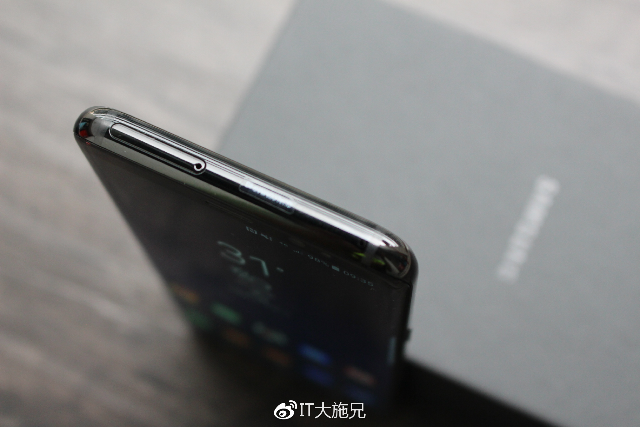 三星s8体验,三星s8轻奢版屏幕测试