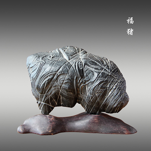 此石几十年来价格一直很高，要个带洞或象形更是高的要命