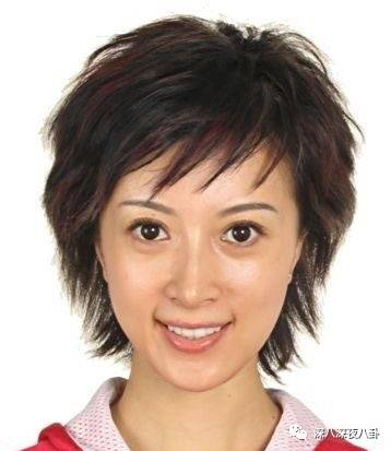 作为博纳的老板娘，开火锅店半个娱乐圈都来捧场，就问厉害不