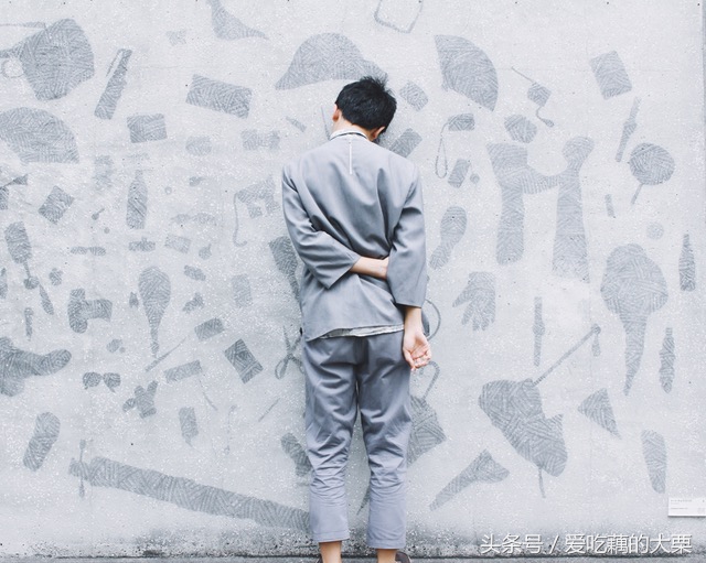 职场上的女人碰到*规则潜**了，怎么办