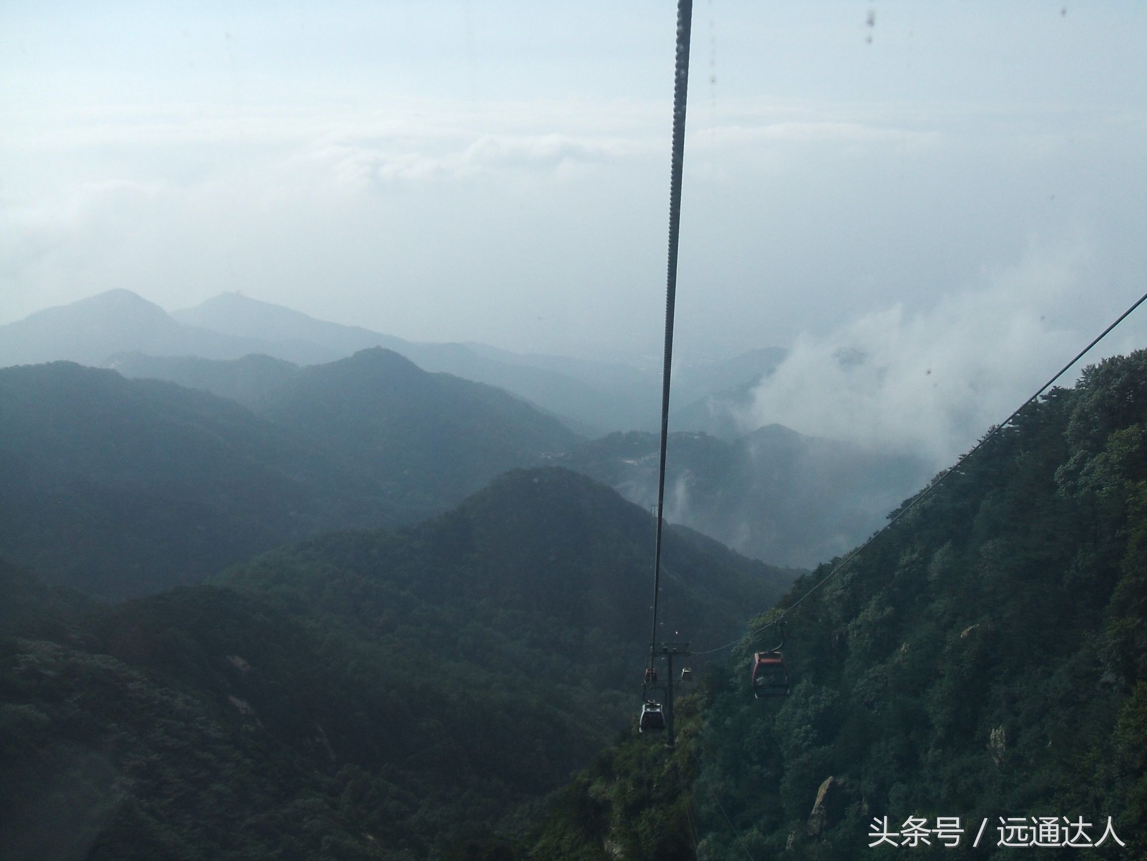 身为泰安人第一次爬泰山,陪爷爷爬泰山感慨朋友圈