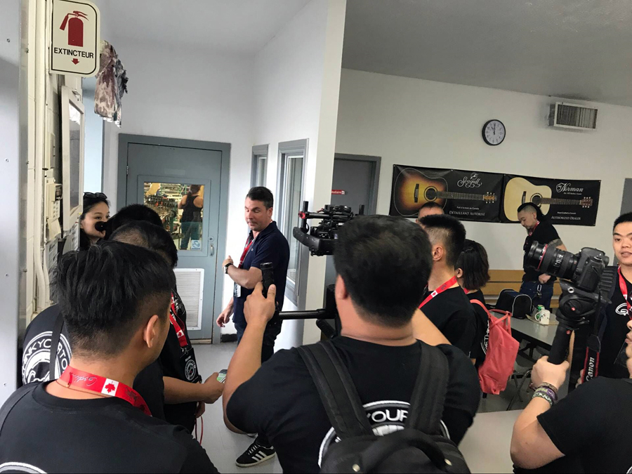 极速快报:弘力乐器2017加拿大Godin吉他工厂参观第一天