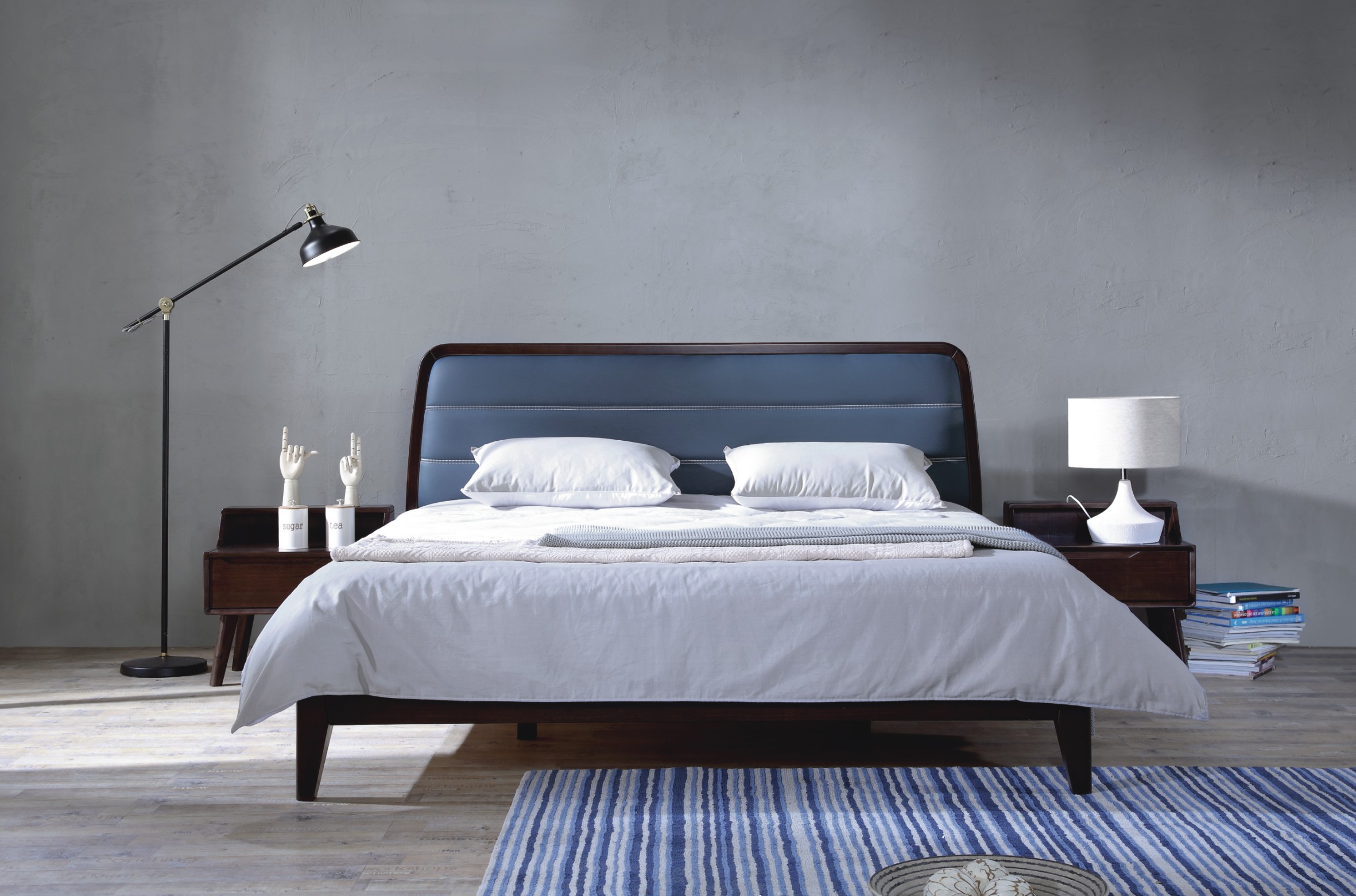 閲戞煆灞呰敗鑰佹澘,閲戞煆灞呰敗涓滄剰