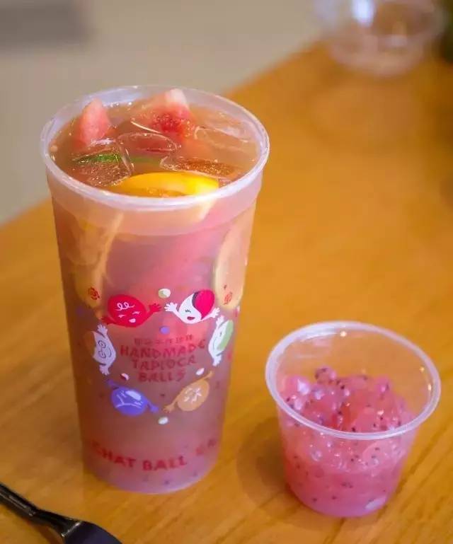 水果茶火了，才不是切片柠檬放颗草莓这么简单，收好这份实用手册