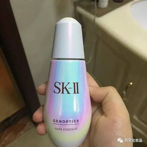 四十岁干皮敏感肌适合哪种护肤品,日本精华油哪一款适合干皮敏感肌