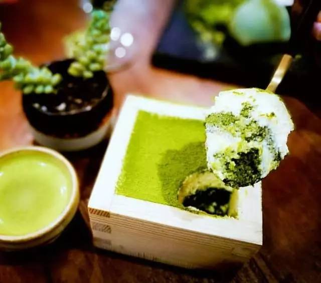 日本的金箔冰淇淋,京都金箔冰淇淋