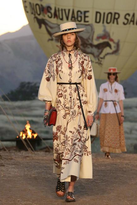 奢侈品lvgucci丝巾大全,奢侈品lv日本